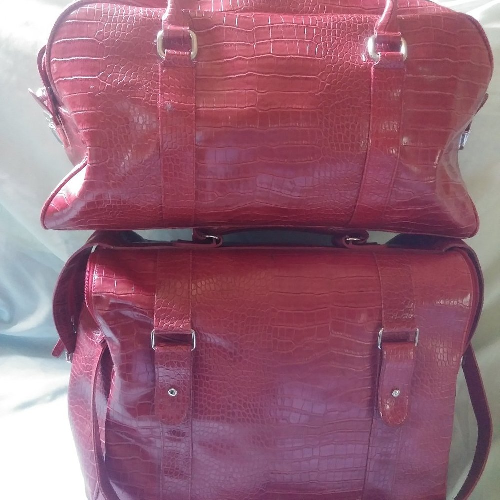 Bath and Body Works Luggage! Valise Bags Travel